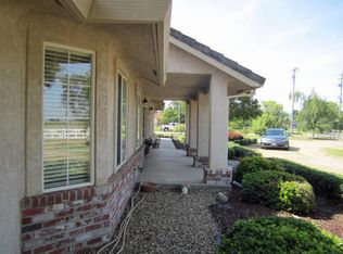 22830 N Sowles Rd, Acampo, CA 95220