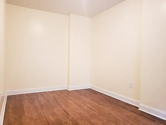 Rented by Lang Realty LLC | media 6