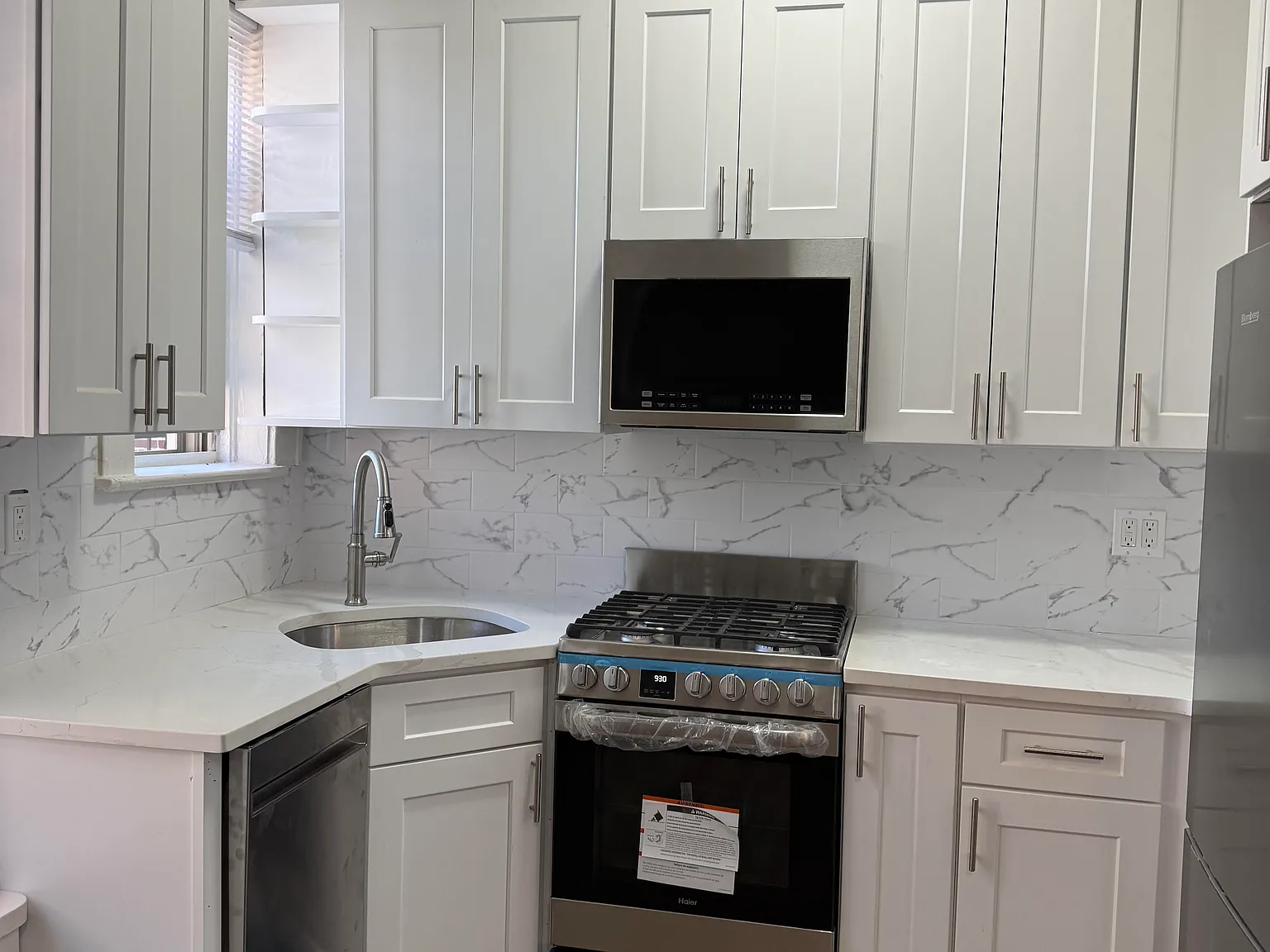 Studio, $1,850 — Photo 2