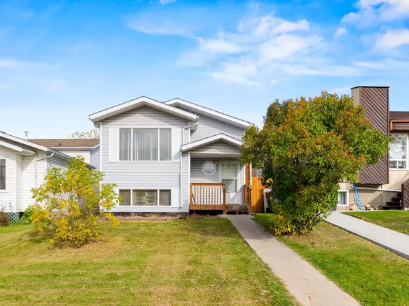 4210 50th Ave, Cold Lake, AB T9M 2B3