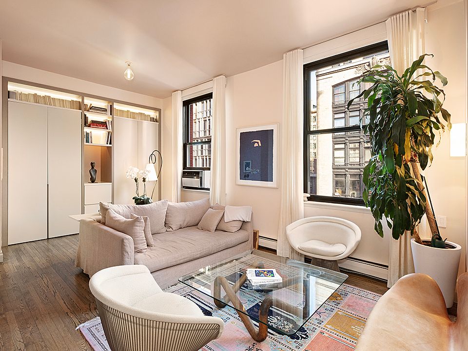 1st image of 250 Mercer St APT D601