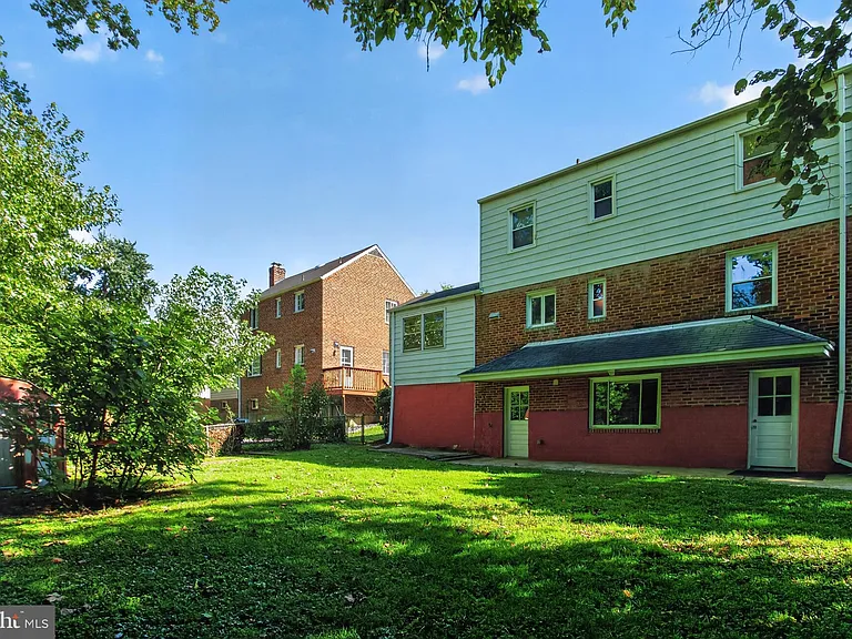 5915 Ryland Dr — Photo 25