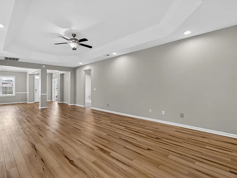 508 Fellers Ct — Photo 9