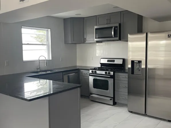 13-15 Peat St, Newark, NJ 07103