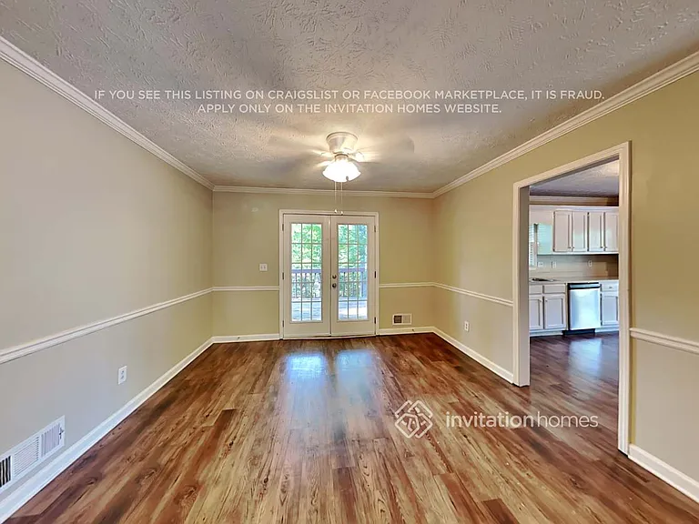 980 Burning Bush Dr — Photo 5