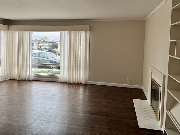 2nd image of 362 Rockwood Dr