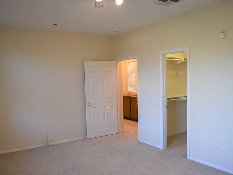 2662 Prato Ln — Photo 16