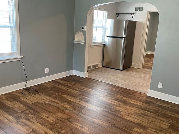 5th image of 600 S Western Ave #1B-1BA-576SQFT