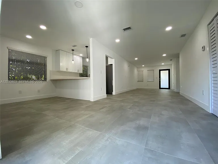 3626 SW 16th St #3626 — Photo 1