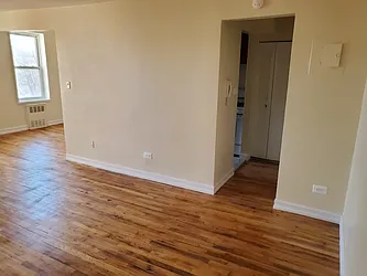 Rented by Mahzari Realty Inc