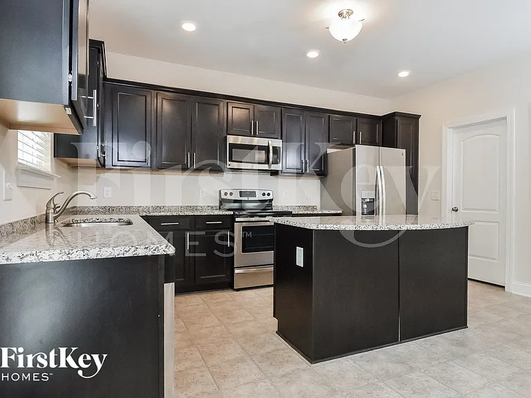 1422 Sedona Ln — Photo 5