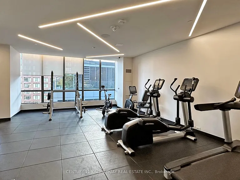 395 Bloor St E #4710 — Photo 43