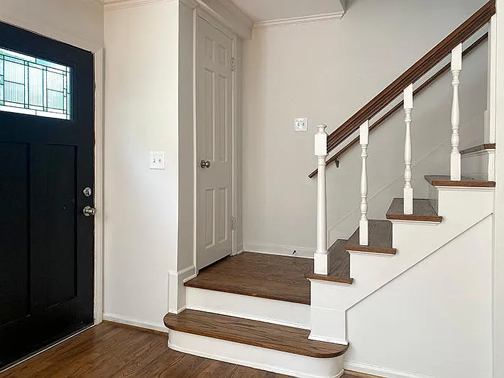 8321 Belleview Ave — Photo 5