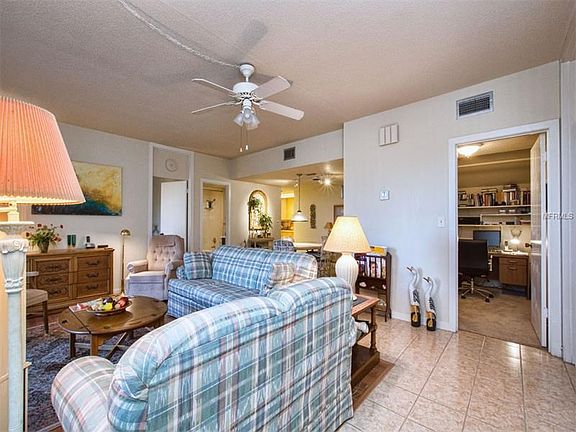 3rd image of 601 W Old Highway 441 #8-A