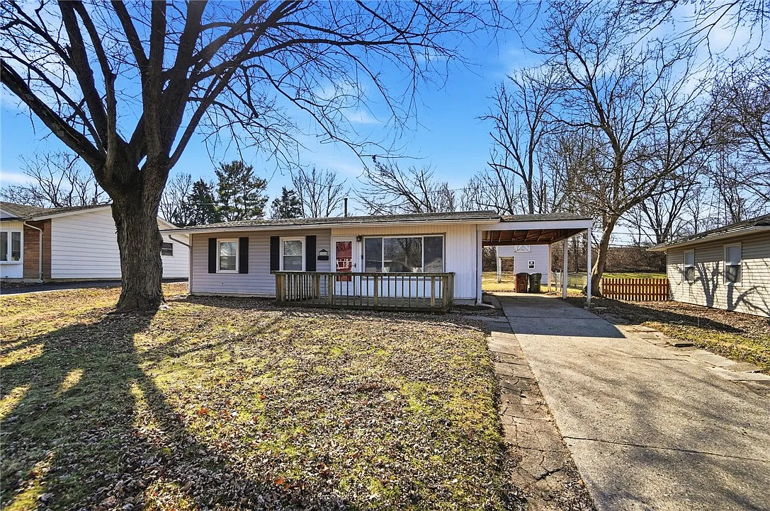 5588 Sharp Rd photo 1