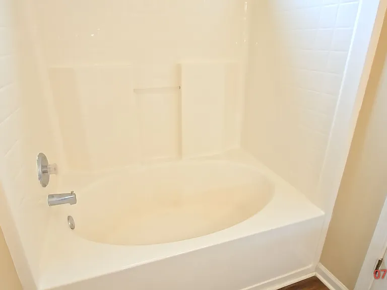308 J C Ct — Photo 8