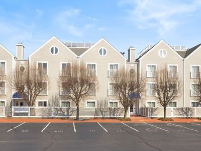 300 Oselka Dr SUITE 362, New Buffalo, MI, 49117