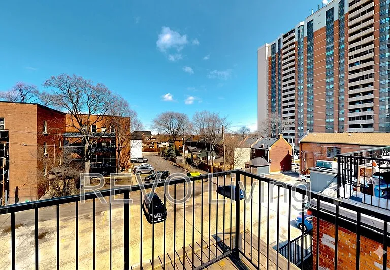 477 King St E #463 — Photo 8