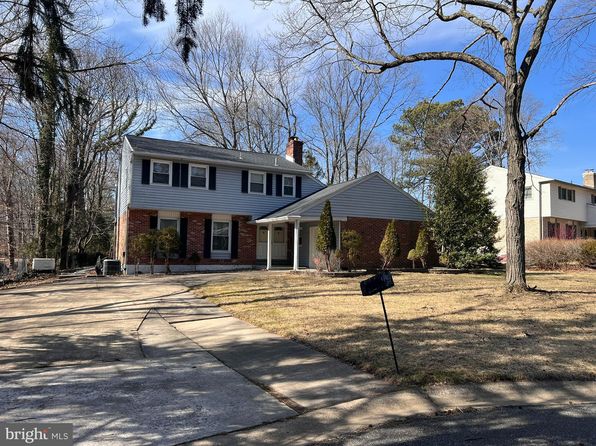 104 Maplewood Ln, Wilmington, DE 19810