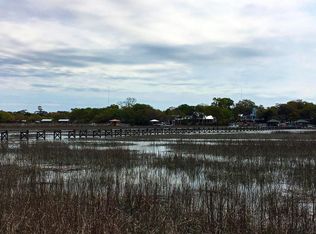 926 Trowman Ln, Mount Pleasant, SC 29464