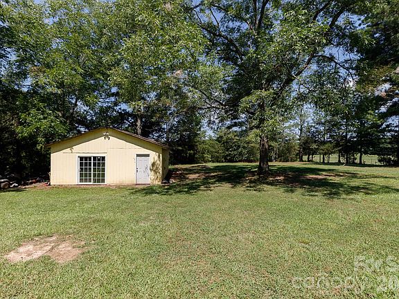 5th image of 12173 Old Douglass Rd