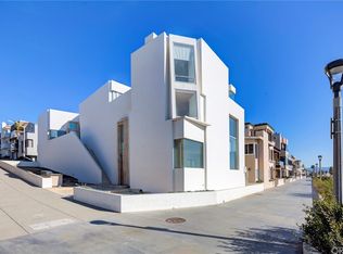 1420 The Strand, Manhattan Beach, CA 90266