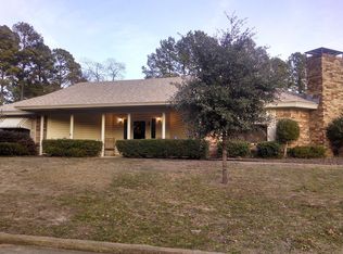 2 Timber Ridge Dr, Atlanta, TX 75551