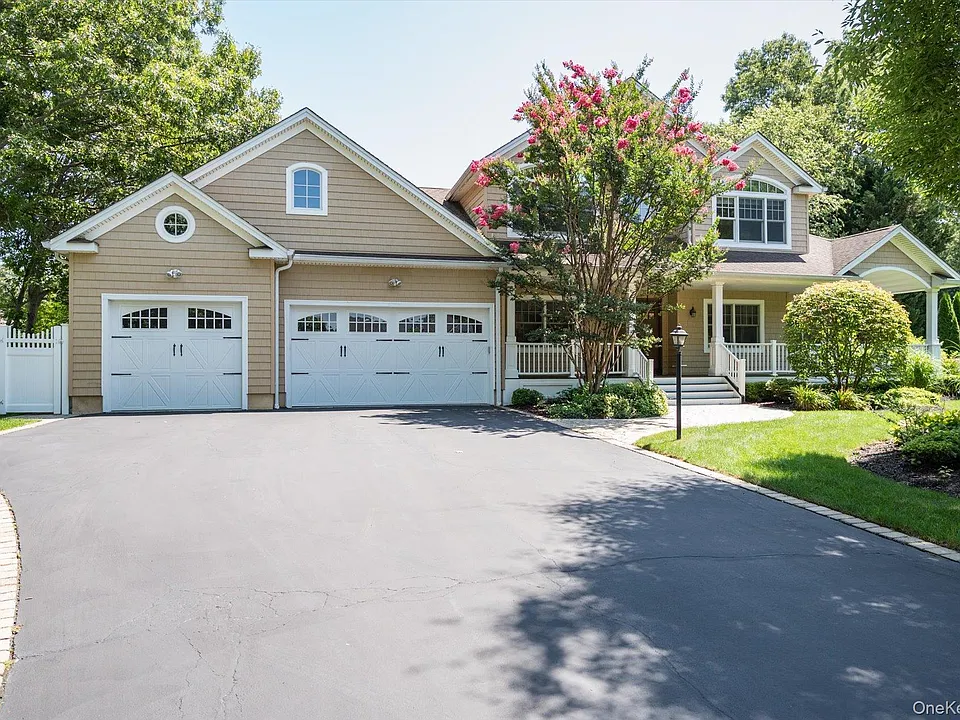 12 Glenridge Ln
