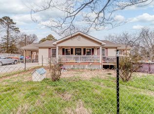 600 Pine Oaks Dr, Tunnel Hill, GA 30755