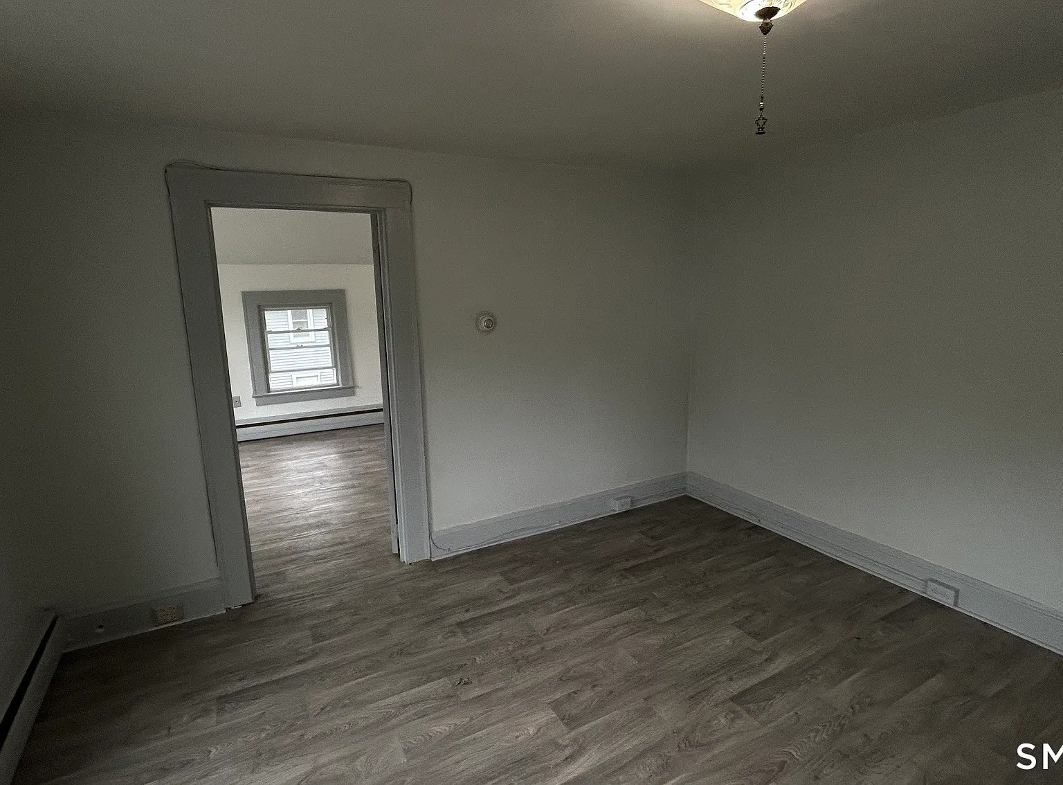 4 bed, 2.0 bath, 700 sqft, $1,700 — Photo 2
