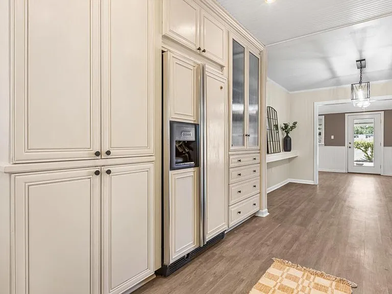 28461 Portsmouth Dr — Photo 10