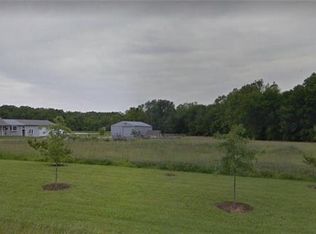 18810 S Hickory Grove Rd, Pleasant Hill, MO 64080