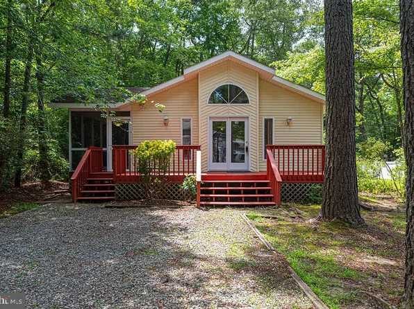 106 Camelot Cir, Ocean Pines, MD 21811