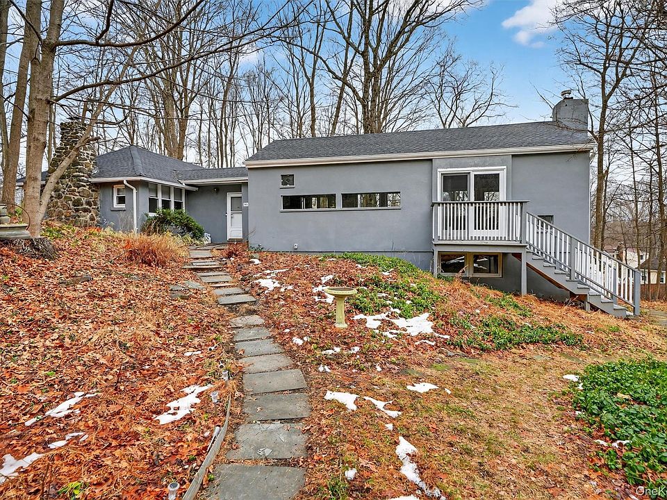 1st image of 98 Mount Airy Road S