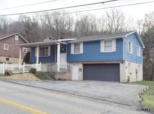 323 Oakland Ave, Johnstown, PA 15902