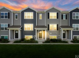 2368 Alison Ave, Pingree Grove, IL 60140