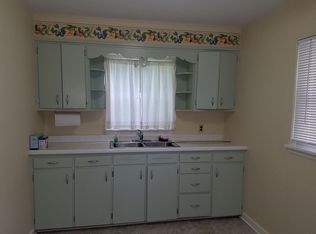 1749 Gypsy Ln, Niles, OH 44446