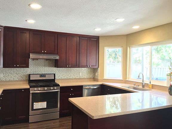 3rd image of 1116 Chen St