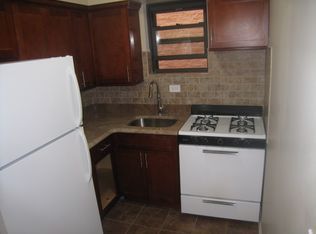 2524 38th St APT 2F, Astoria, NY 11103