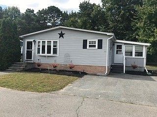 2nd image of 3 Robin Hood Ln #179