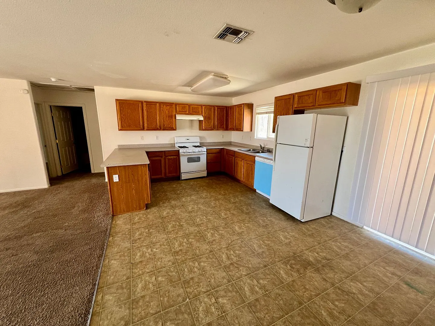 73428 Sunnyvale Drive — Photo 4