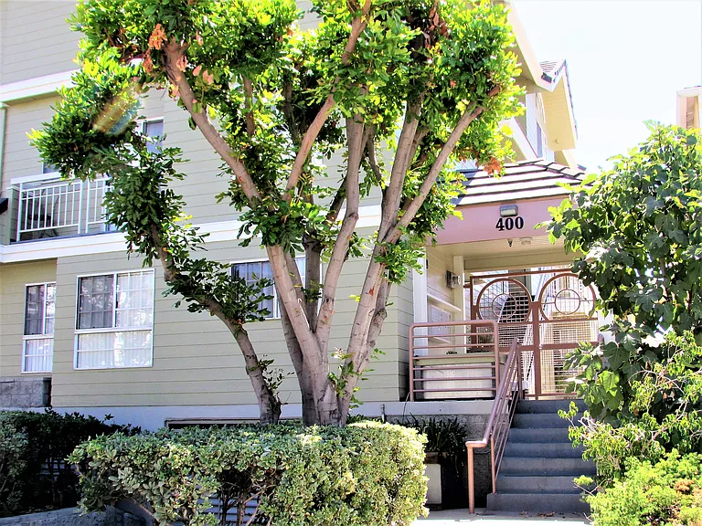 400 Palm Dr #E2 — Photo 21