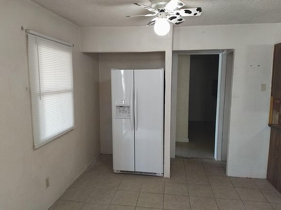 2nd image of 408 S 11th St