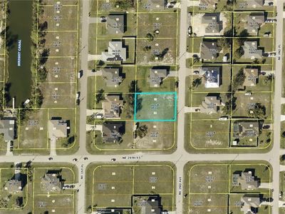 2904 NE 2nd Ave, Cape Coral, FL, 33909