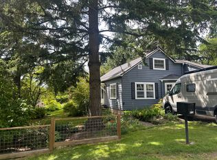 4213 SW Marigold St, Portland, OR 97219