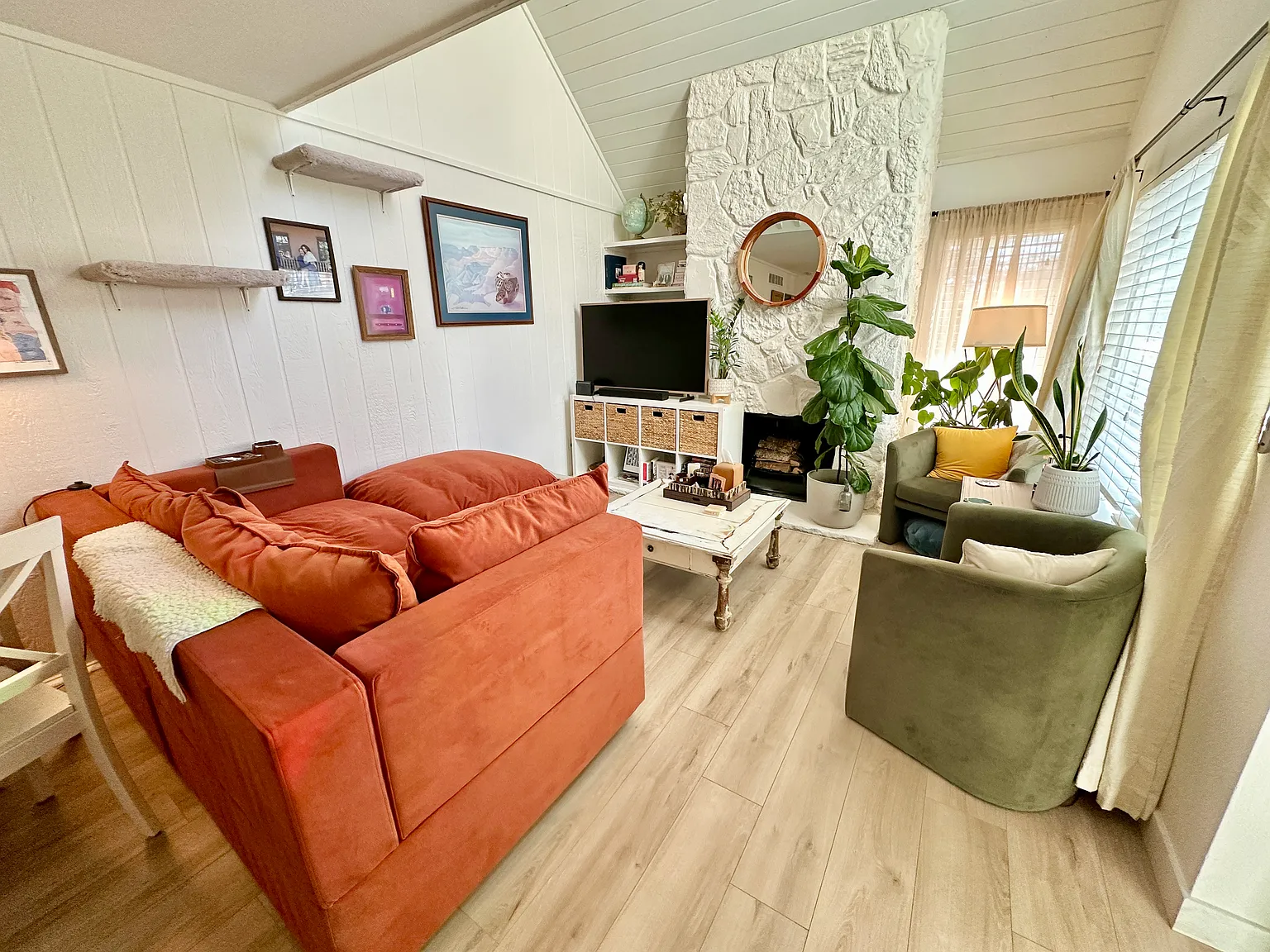 2 bed, 1091 sqft, $1,995 — Photo 4