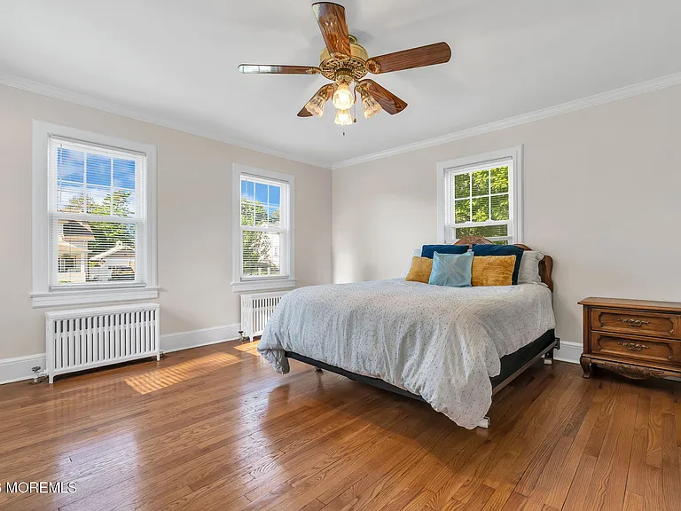 37 Highland Ave — Photo 25