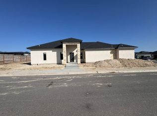522 Graneros Ave, Laredo, TX 78043