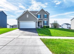 1189 Marlisle Dr, Hampshire, IL 60140