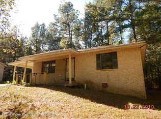 2114 8th Ave SW, Fayette, AL 35555